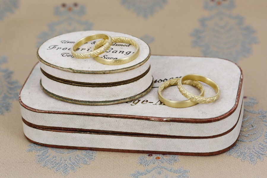 weddings_pairs
