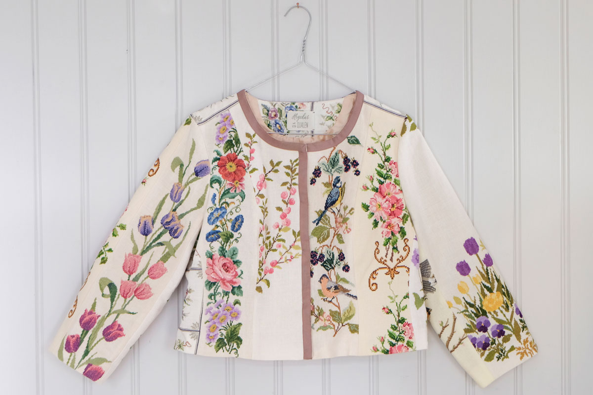Pink Blush broderet jakke