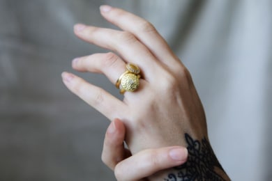 Edith-Hegedüs-Jardiniere-Guldring-Blomsterring-Diamantring