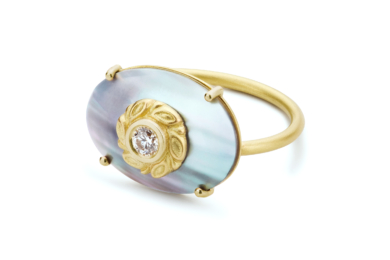 Capri-Ring-Guld-Perle-Diamant-Edith-Hegedüs